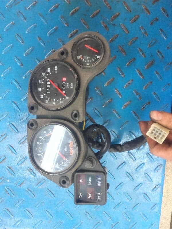 Tableau de bord Aprilia 125 Pegaso GQ — photo 3/3