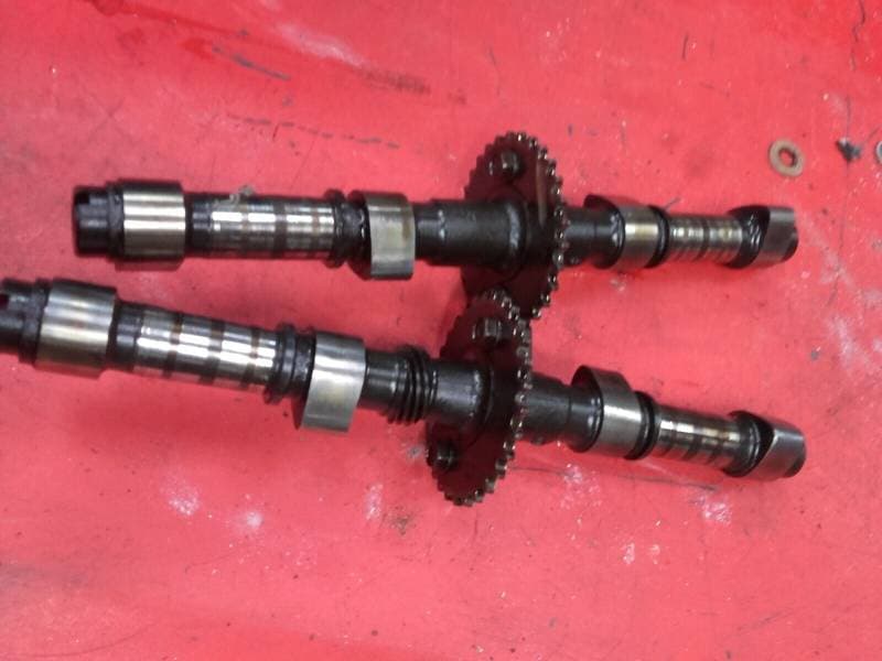 arbres à cames Suzuki 650 GS 1981 — photo 1/1
