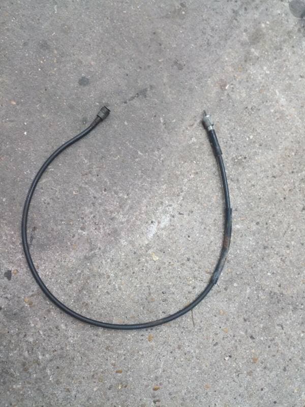 cable de compteur de vitesse Suzuki 650 GS 1981 — photo 1/1