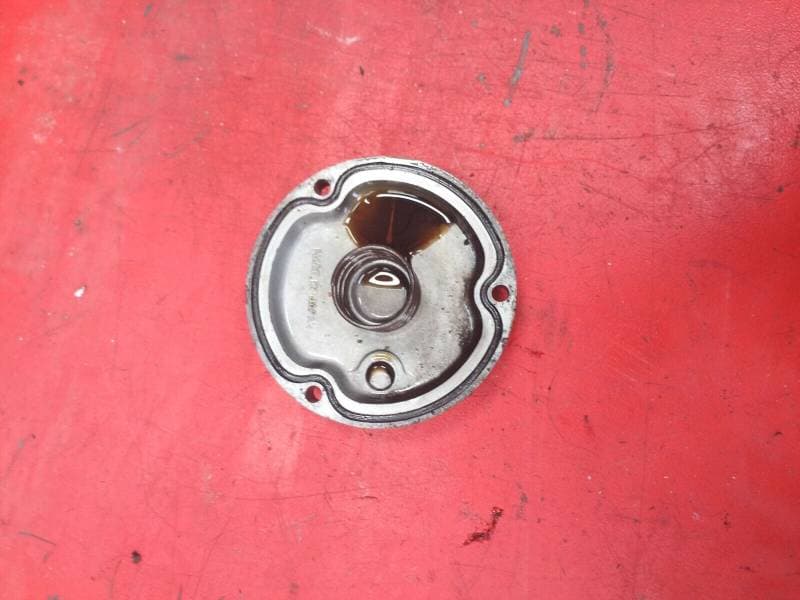 carter couvercle de filtre a huile Suzuki 650 GS 1981 — photo 2/2