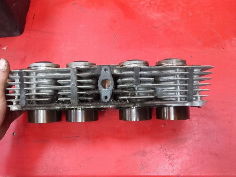 cylindres pistons Suzuki 650 GS 1981 — photo 2/6