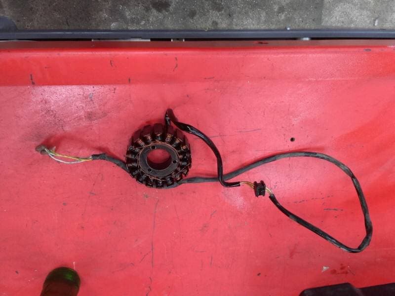 stator Suzuki 650 GS 1981 — photo 1/1