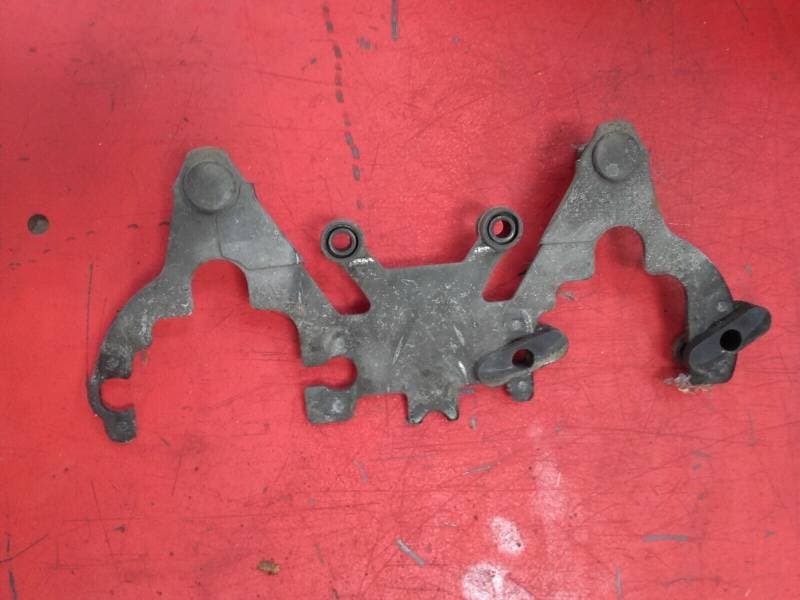 support tableau de bord Suzuki 650 GS 1981 — photo 2/2