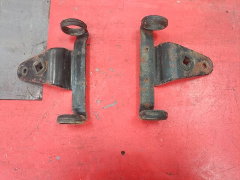 supports de phare Suzuki 650 GS 1981 — photo 1/1