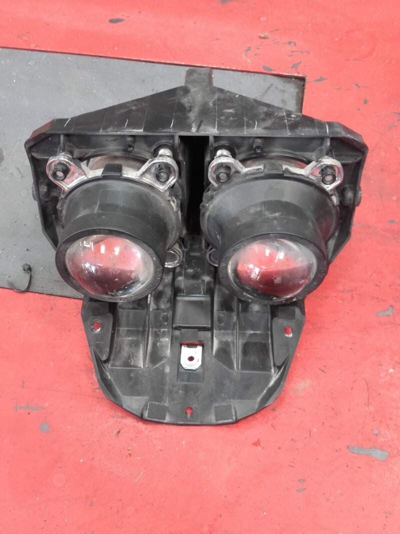 bloc optique de phare avant KTM 125 RC 14-20 — photo 1/3