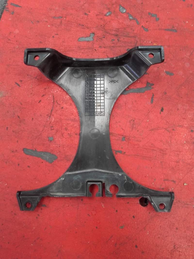 carénage tète de fourche face avant bloc optique KTM 125 RC 14-20 — photo 2/2
