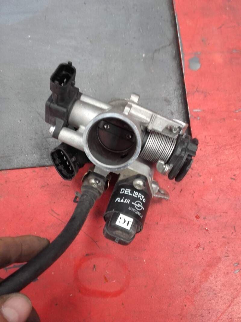 corp rampe d’injection KTM 125 RC 14-20 — photo 2/4