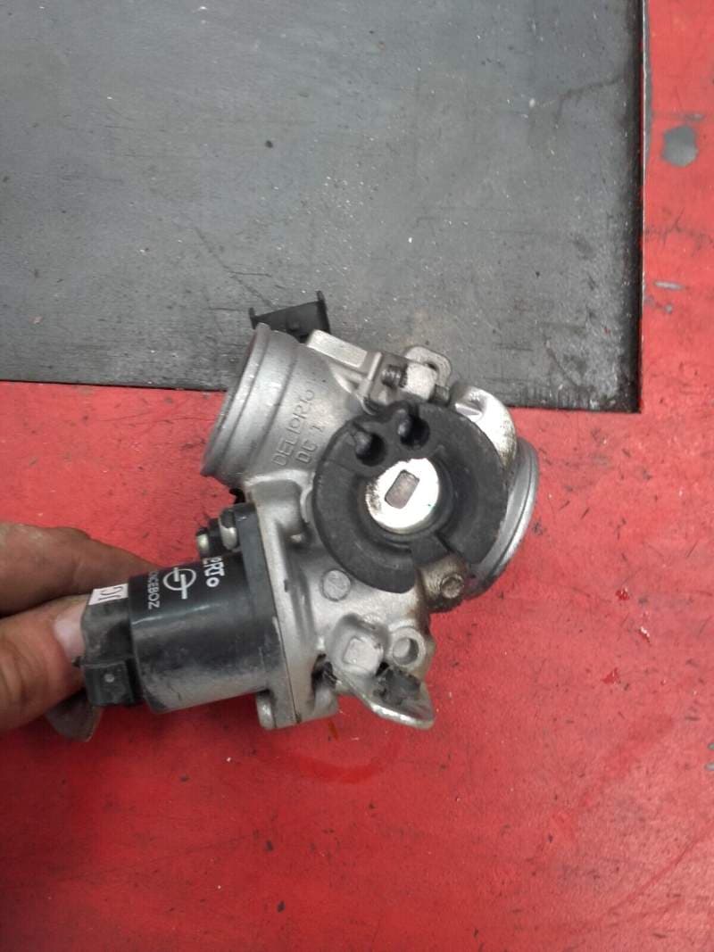 corp rampe d’injection KTM 125 RC 14-20 — photo 3/4