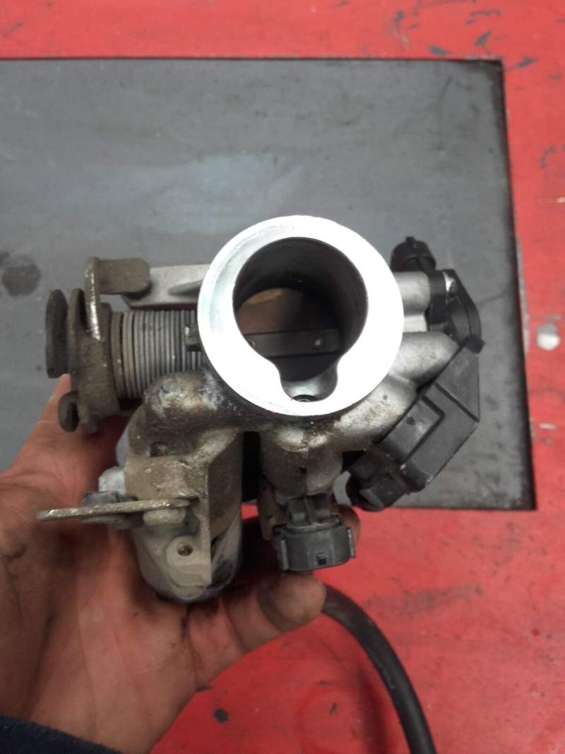 corp rampe d’injection KTM 125 RC 14-20 — photo 4/4