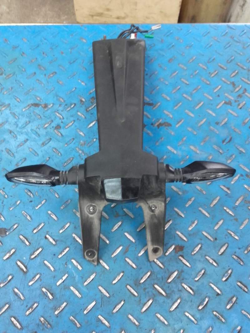 support de plaque avec clignotants arriere KTM 125 RC 14-20 — photo 1/3