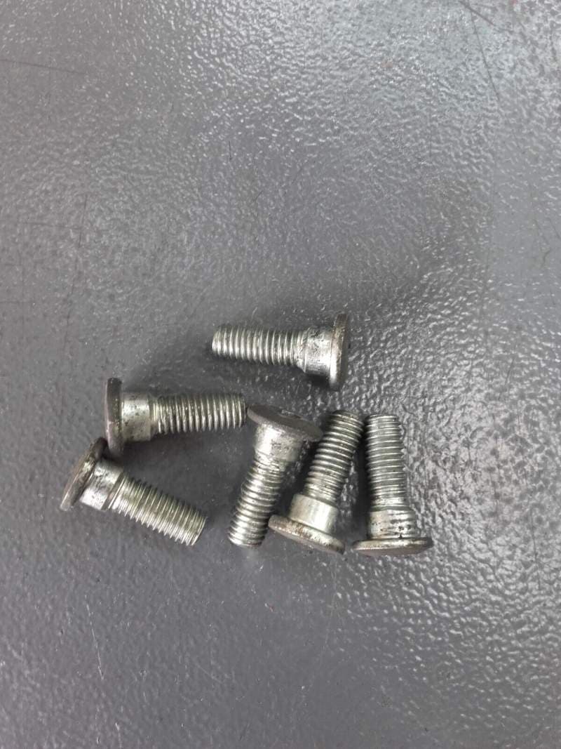 vis de disque de frein arrière KTM 125 RC 14-20 — photo 1/1
