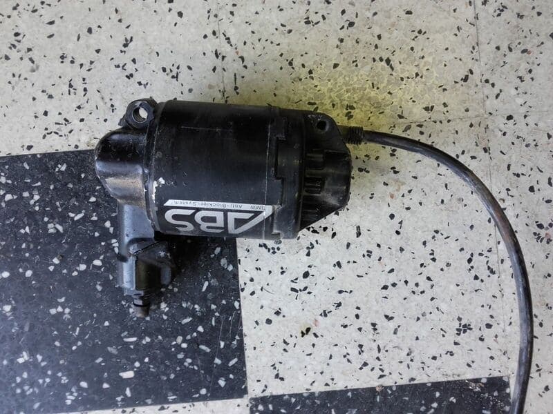 Bloc modulateur de pression BMW K75RT K75S K75 RT abs 89-97 — photo 1/3
