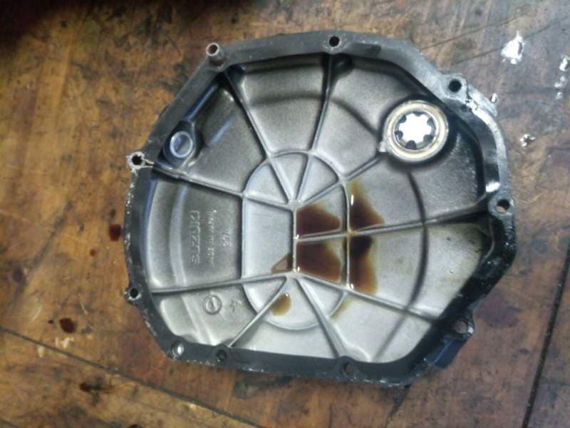 carter d’embrayage Suzuki 750 GSXF gr78a — photo 2/4