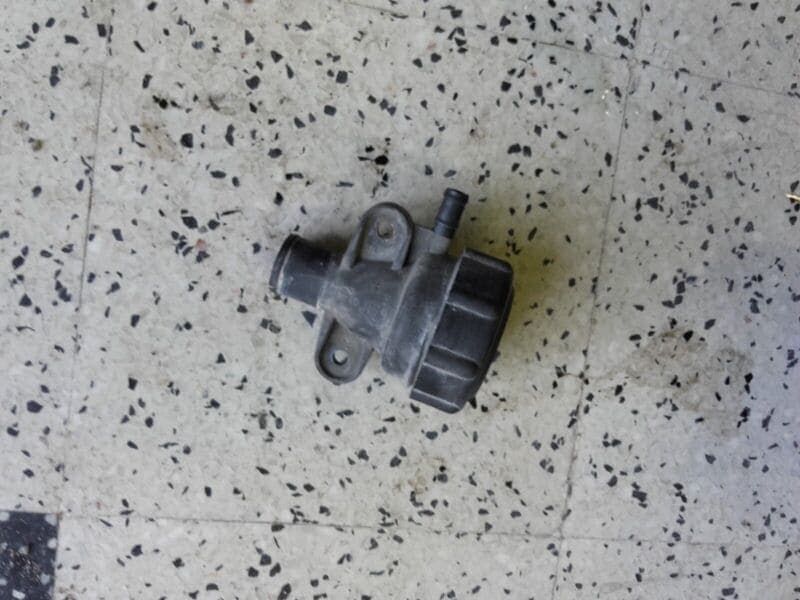 Bouchon de radiateur BMW K75RT K75S K75 RT abs 89-97 — photo 1/2