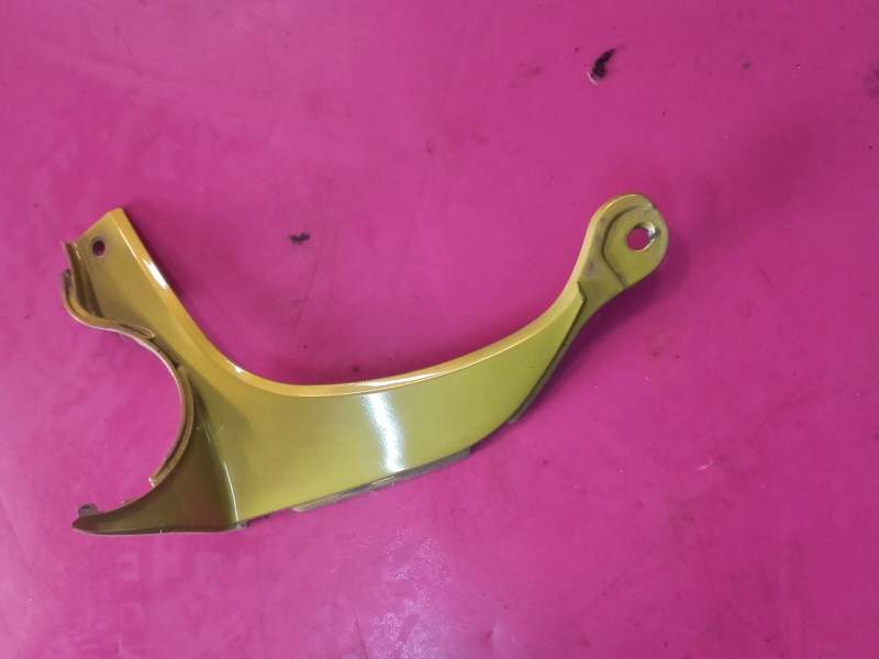 carenage gauche tete de fourche Suzuki 1000 TLS — photo 1/2