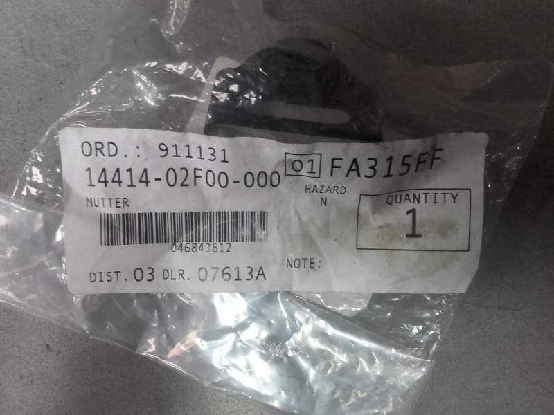 support d’echappement 14414-02F00 Suzuki 1000 TLS — photo 1/1