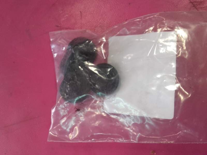 Vis de couvre culasse cache culbuteur Suzuki 1000 TLS — photo 1/1
