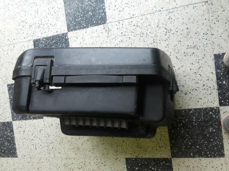Valise droite avec 1 clé BMW K75RT K75S K75 RT abs 89-97 — photo 2/3