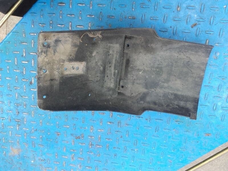 Bavette garde boue arrière BMW K1100 LT — photo 3/3