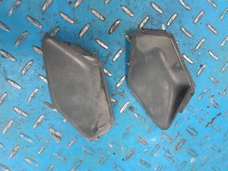 Protection mains passager coque arrière BMW K1100 LT — photo 1/2