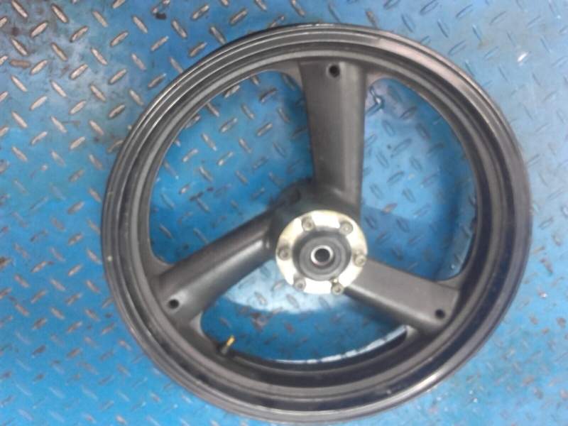 jante roue avant Yamaha 1200 XJR 4pu — photo 2/3