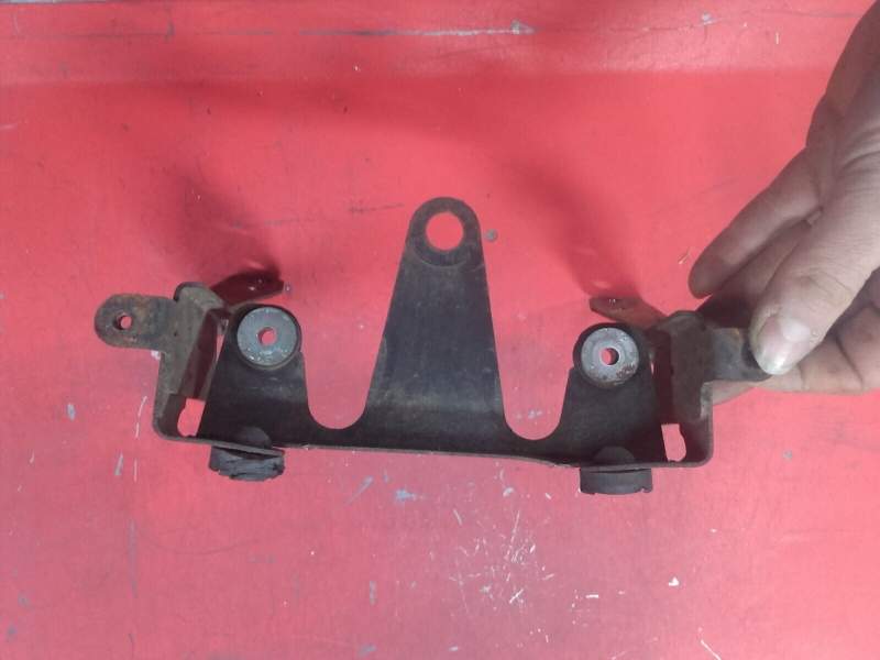support feu arrière Yamaha 1200 XJR 4pu — photo 3/3