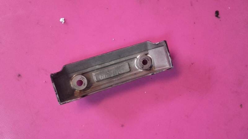 cache couvercle repartiteur de frein avant yamaha 1100 XV virago 3LP — photo 2/2