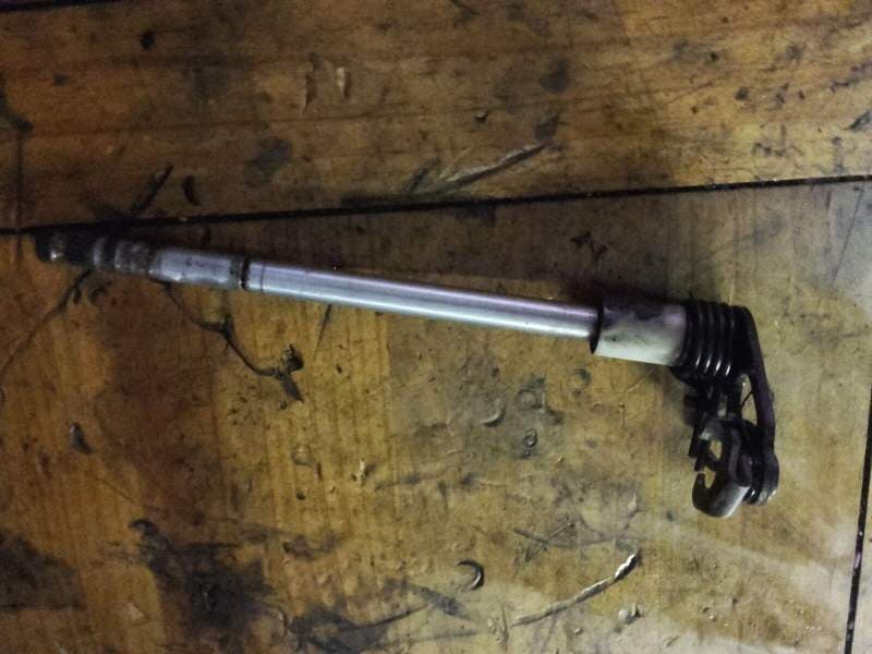 axe arbre de selecteur de vitesses Yamaha YZF 1000 thunderace 4vd — photo 1/2