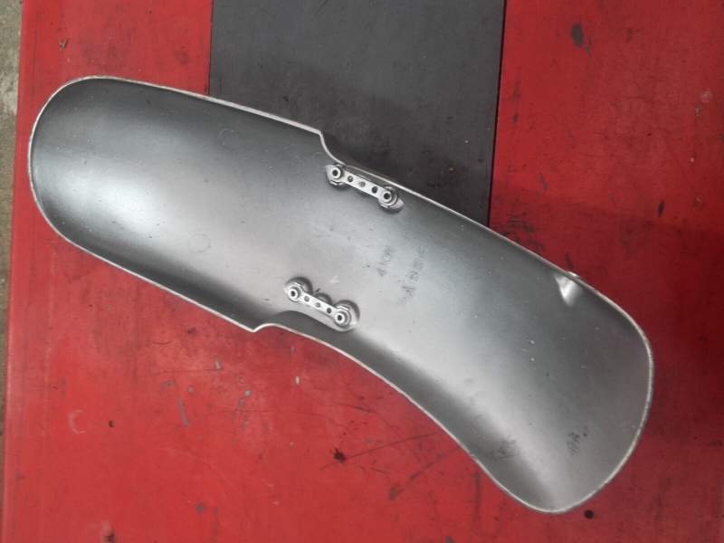 Garde boue avant Yamaha 900 XJ Diversion 4km — photo 2/2