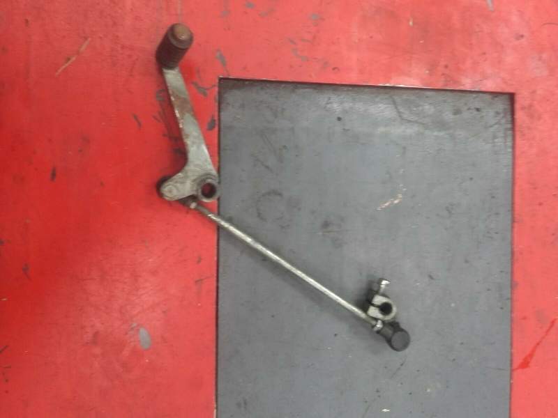 sélecteur de vitesses Yamaha 900 XJ Diversion 4km — photo 1/1