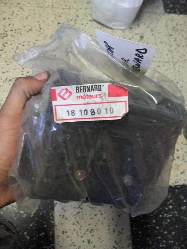 Pot d’échappement moteur BERNARD 1810810 — photo 1/4