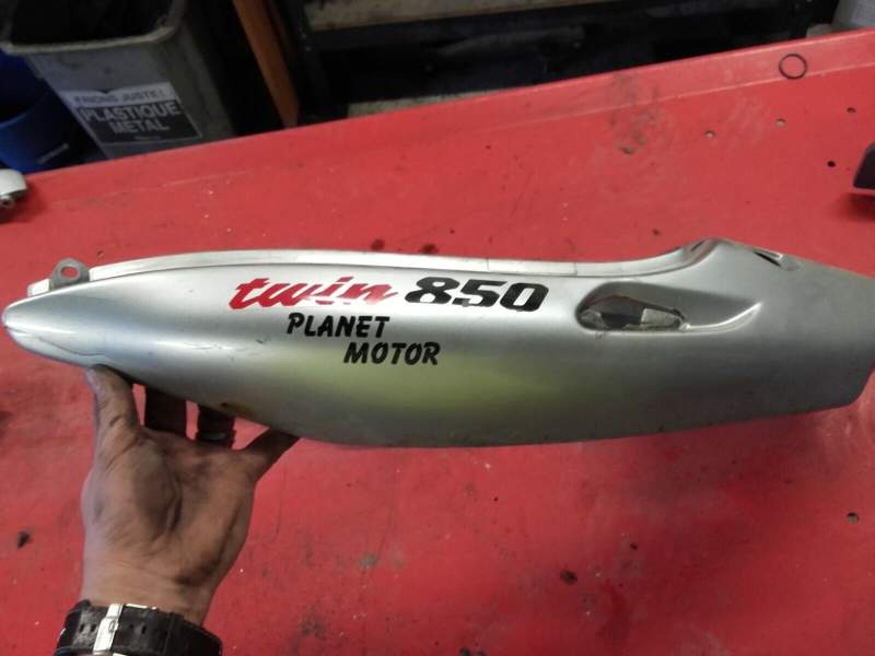 carenage coque arriere droite et gauche Yamaha 850 TDM 4tx — photo 3/6