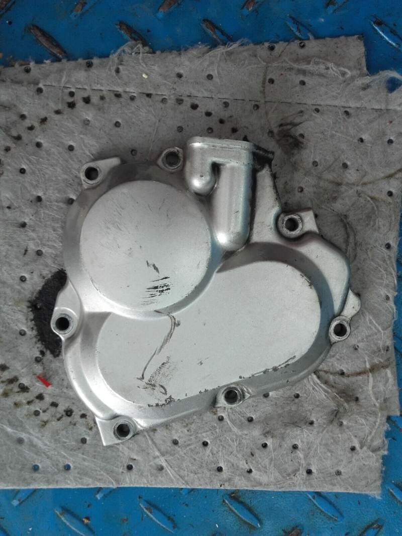 carter de pompe a huile Yamaha 850 TDM 4tx — photo 1/2