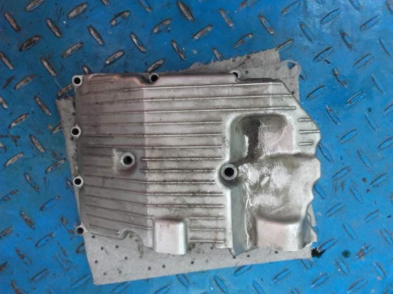 carter moteur superieur niveau d’huile Yamaha 850 TDM 4tx — photo 1/3