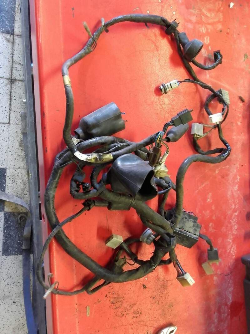 faisceau electrique Yamaha 850 TDM 4tx — photo 1/2