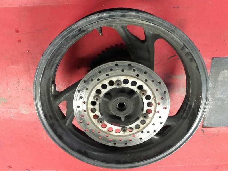 jante roue arriere Yamaha 850 TDM 4tx — photo 2/3