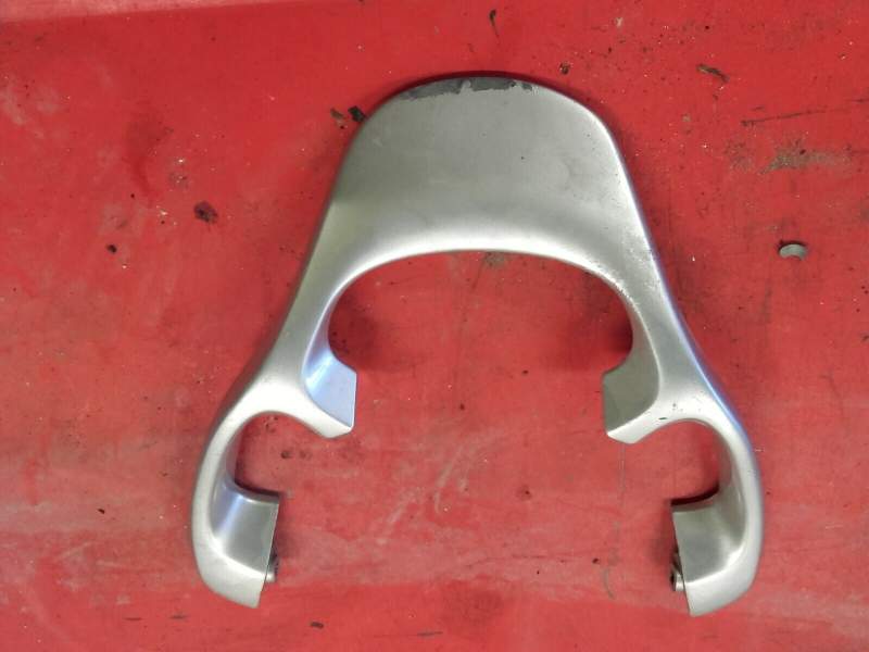 poignée arriere passager de maintien Yamaha 850 TDM 4tx — photo 1/2