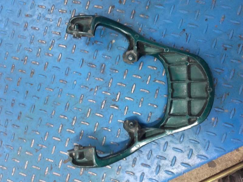poignée autre arriere passager de maintien Yamaha 850 TDM 4tx — photo 2/2