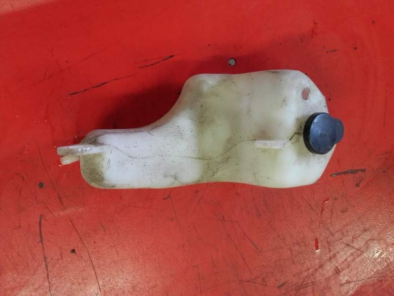 vase d’expansion bocal liquide de refroidissement Yamaha 850 TDM 4tx — photo 2/2