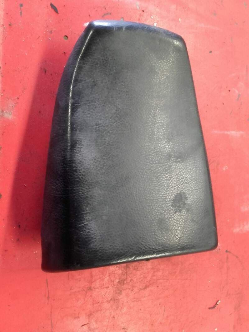 selle arriere passager Yamaha 750 YZF Genesis 4fm — photo 1/4