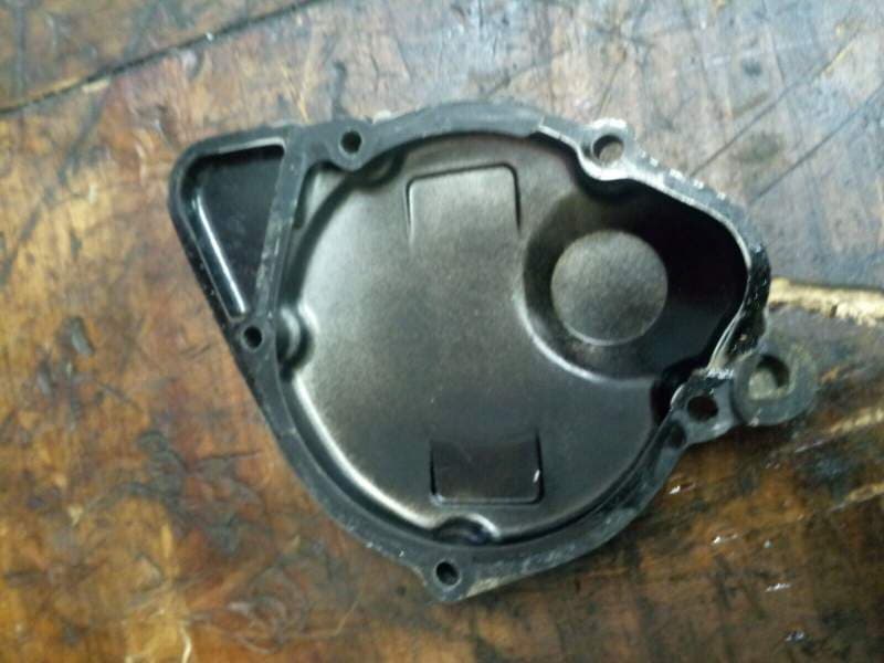 carter couvercle capteur d’allumage Suzuki 750 GSXF gr78a — photo 2/2
