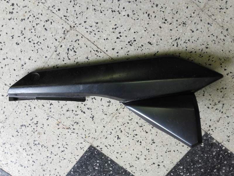 carenage latéral flanc gauche Suzuki 650 Bandit GSF — photo 1/2