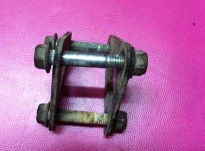 Support de moteur Suzuki 250 DR sj43a — photo 1/2