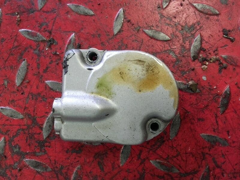 Carter couvercle de pompe à huile Honda 125 CRM jd13a — photo 1/2