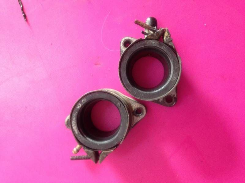 Pipes d’admission Yamaha 400 XS 4g5 — photo 2/2