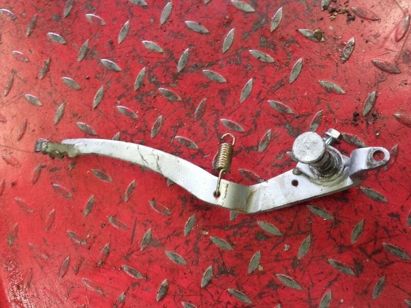 Pédale de frein arrière Honda 125 CRM jd13a — photo 1/2