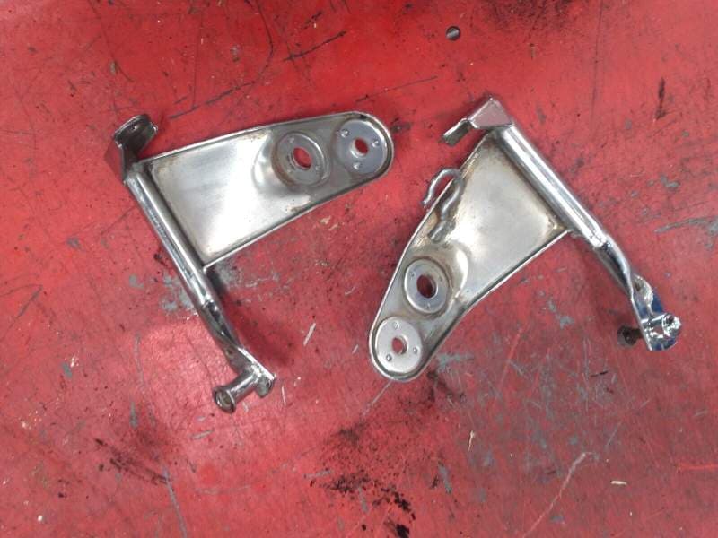 araignee support tete de fourche bloc optique phare Yamaha 400 XJ 4v7 — photo 2/2