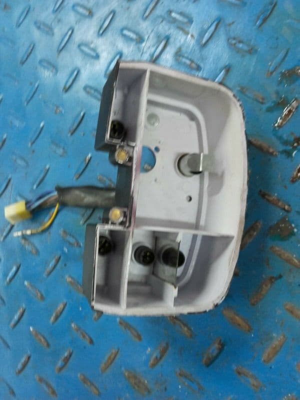 Boitier de compteur tableau de bord Yamaha 125 SR 10F — photo 2/2