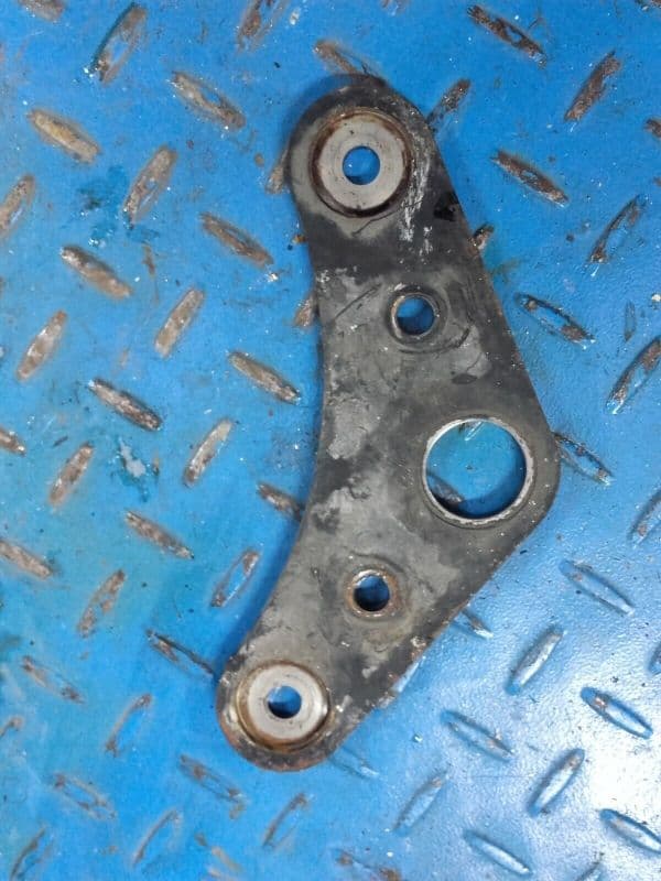 té de fourche superieur Yamaha 125 SR 10F — photo 2/2