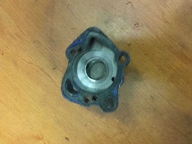 carter de pompe a eau Yamaha 125 DT DTLC 1hr — photo 2/2